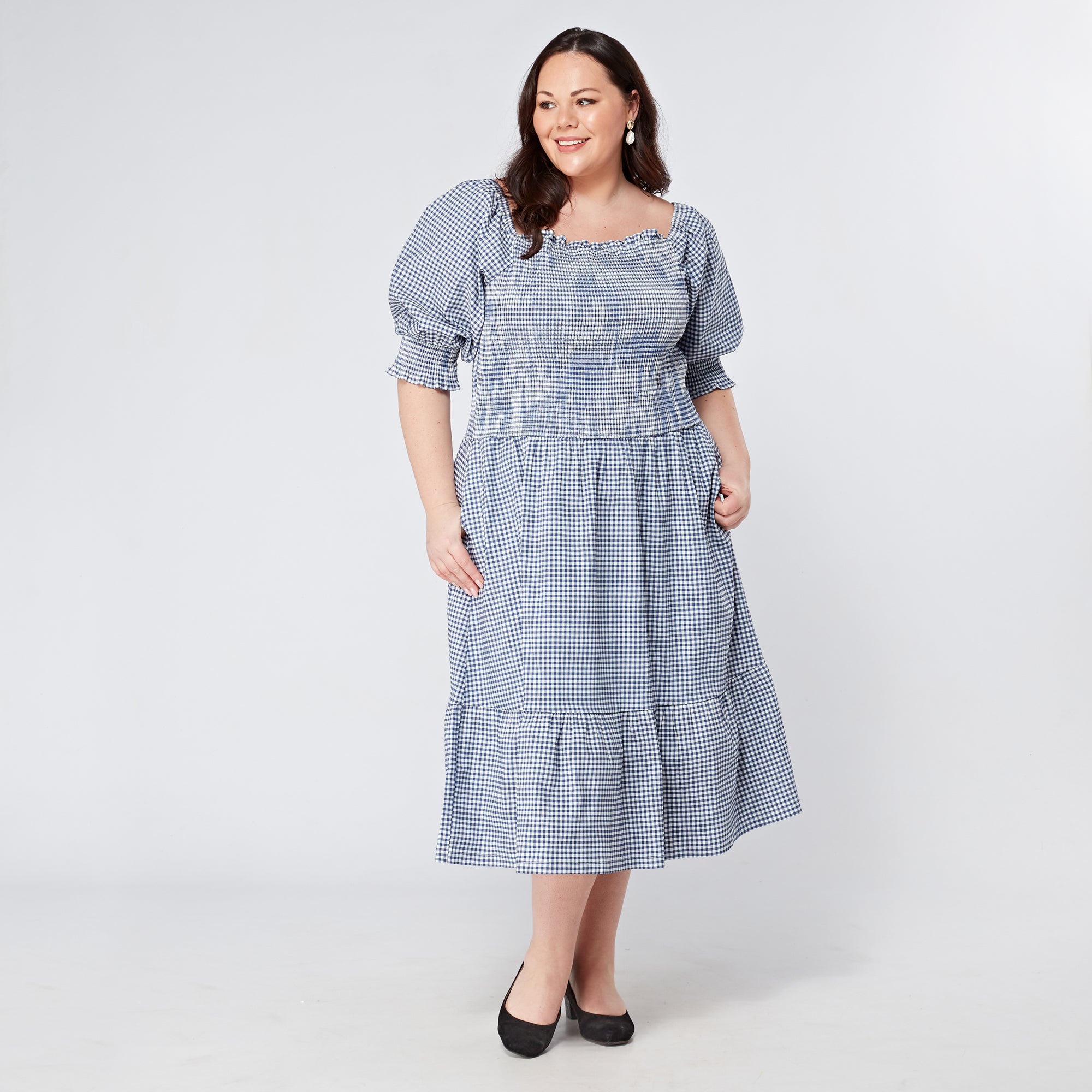 Women's Plus Size Gingham Midi Dress With Sleeves | Buy Now | Tagareen Women's Plus Size Gingham Midi Dress With Sleeves | Buy Now | Tagareen