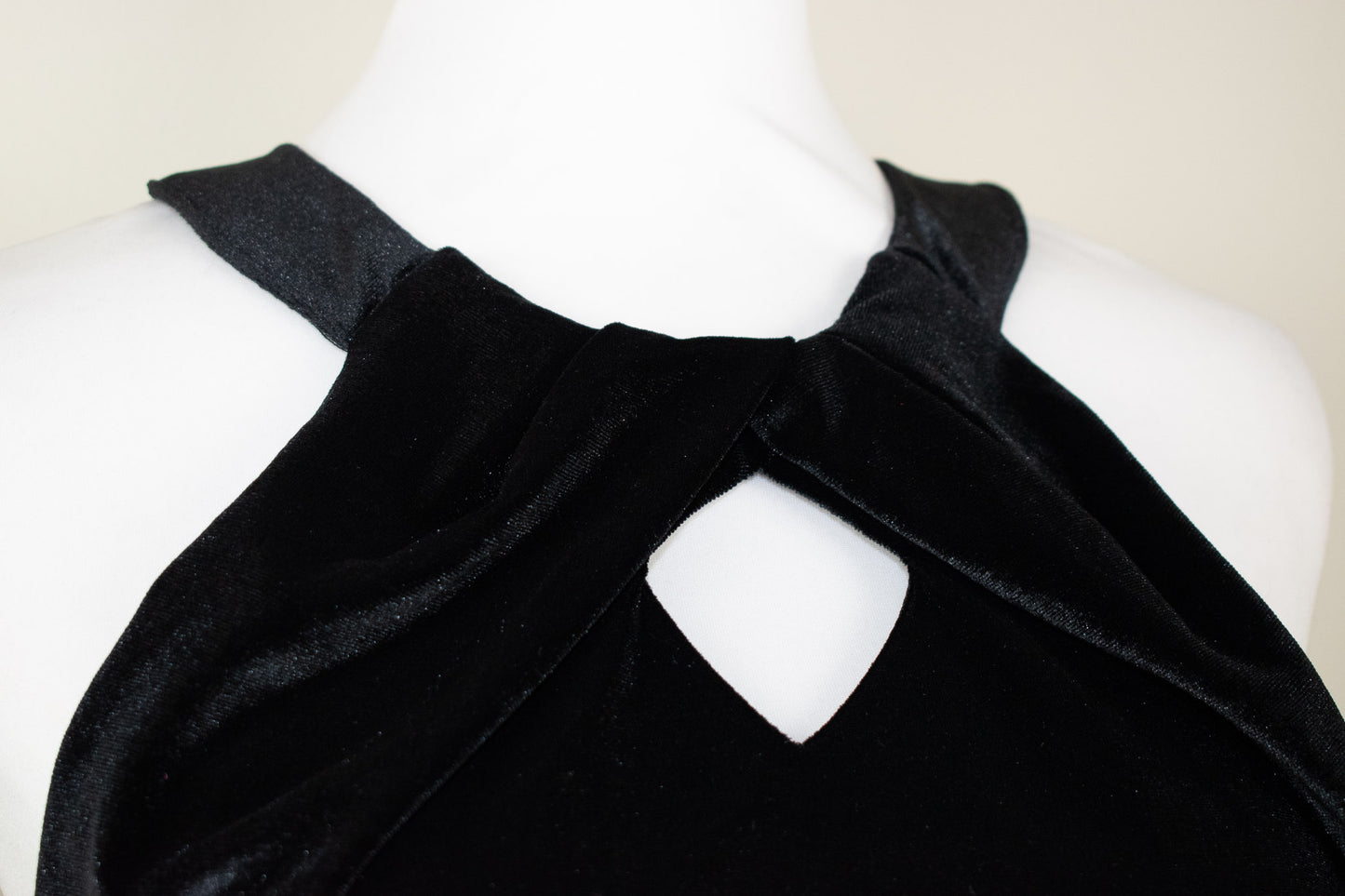 Lindy Bop 'Cheronda' Black Velvet Vintage Style Swing Dress
