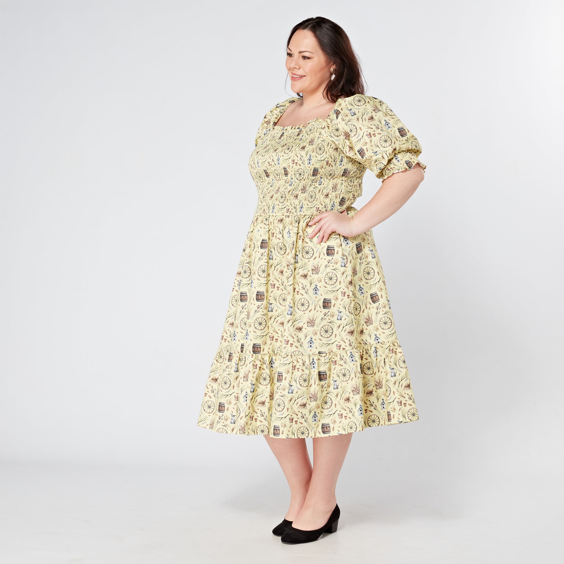 Plus-Size-Shirred-Cotton-Midi-Dress-With-Sleeves